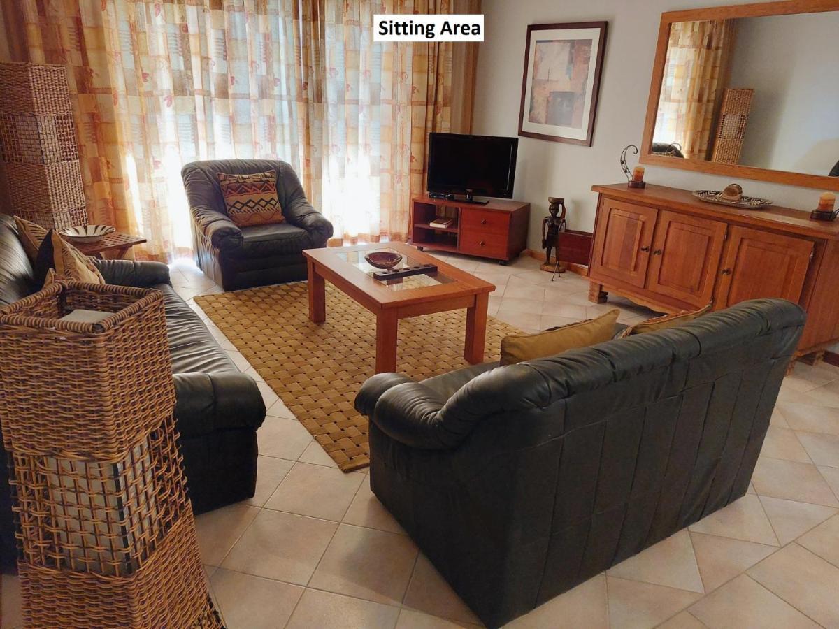 Central Self Catering Swakopmund Bagian luar foto