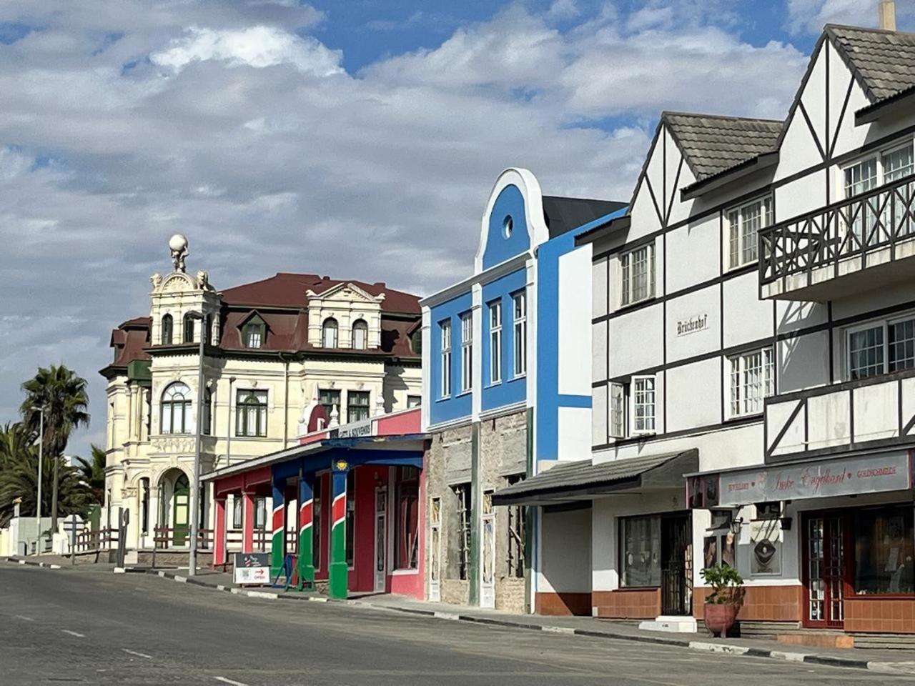 Central Self Catering Swakopmund Bagian luar foto
